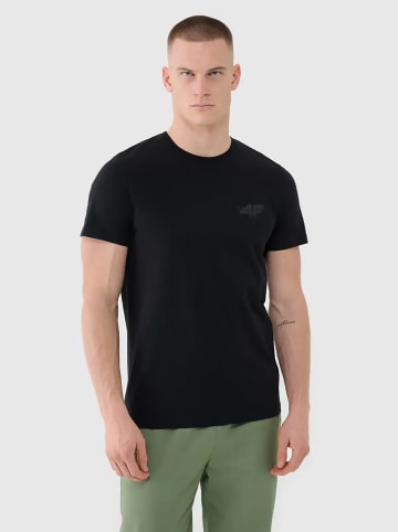 4F Shirt in Schwarz