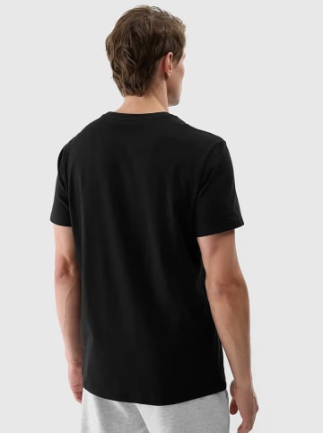 4F Shirt in Schwarz