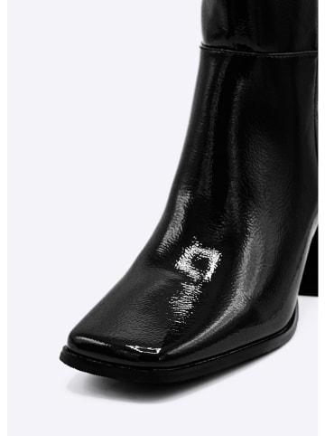 SASSYCLASSY Stiefeletten in Schwarz