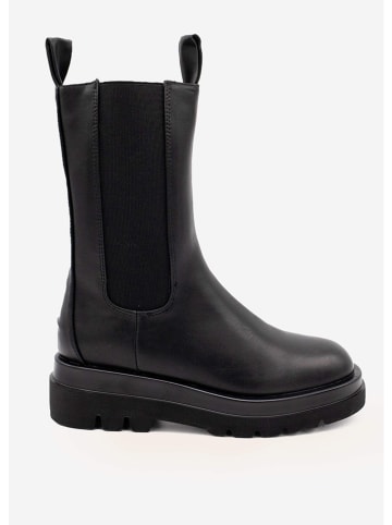 SASSYCLASSY Boots in Schwarz
