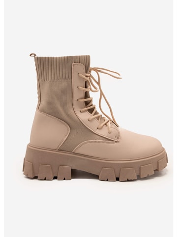 SASSYCLASSY Boots in Hellbraun