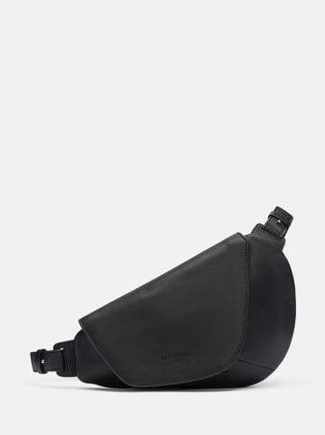 LIEBESKIND BERLIN Leder-Brustbeutel "MFO S" in Schwarz - (B)33 x (H)21,5 x (T)1,5 cm