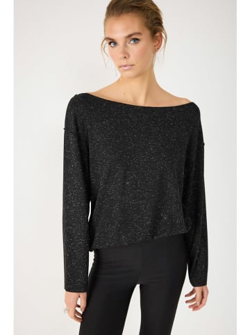 NO MATTER WHAT Longsleeve in Schwarz