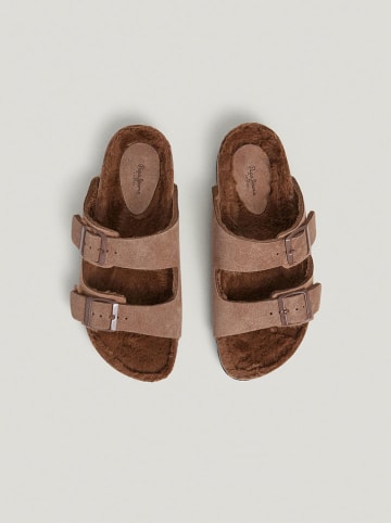 Pepe Jeans FOOTWEAR Skórzane klapki w kolorze brązowym