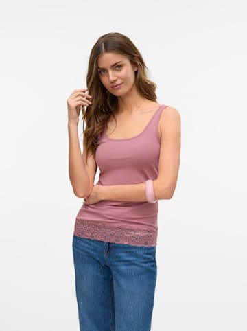 Vero Moda Top in Beere