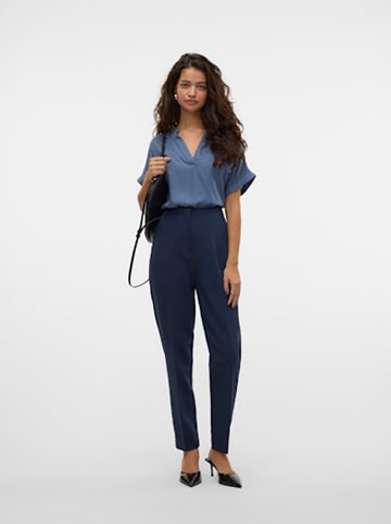 Vero Moda Bluzka w kolorze niebieskim