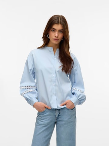 Vero Moda Bluse in Hellblau