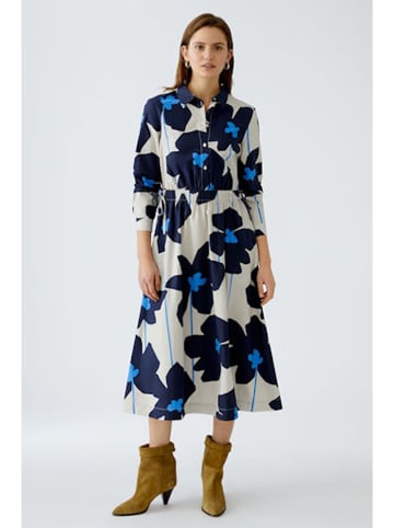 Oui Kleid in Creme/ Dunkelblau