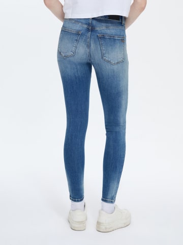 LTB Spijkerbroek "Amy" - skinny fit - lichtblauw
