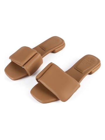 loft37 Leder-Pantoletten in Beige