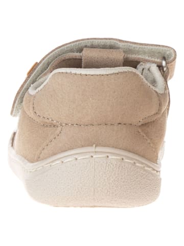 El Naturalista Barefootballerina's beige