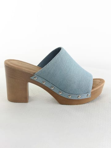 Bellucci Slippers lichtblauw