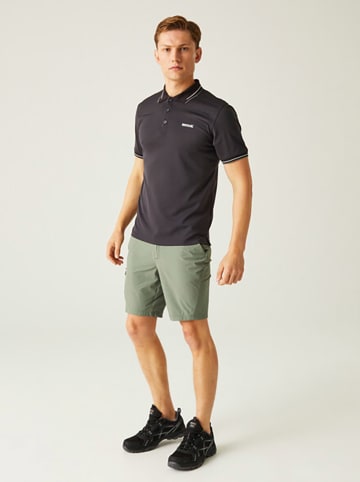 Regatta Szorty funkcyjne "Travel" w kolorze khaki