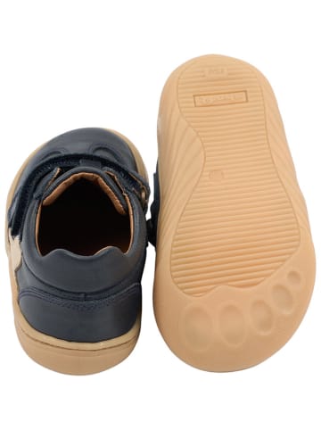 POM POM Skórzane buty w kolorze granatowym do chodzenia na boso