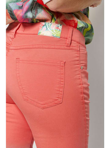 Toni Jeans "Perfect shape" - Slim Fit - in Koralle