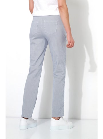 Relaxed by TONI Hose "Scarlet" in Hellblau