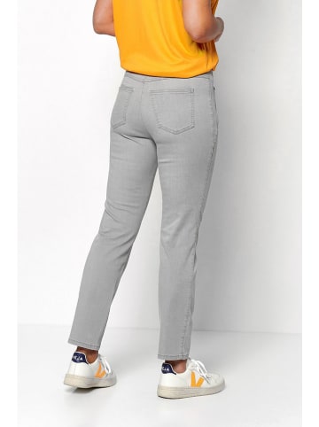 Relaxed by TONI Hose in Grau