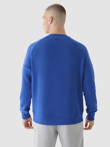 4F Bluza w kolorze niebieskim