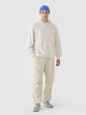 4F Hoodie in Creme