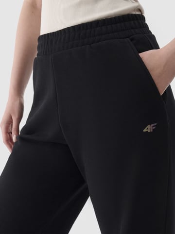 4F Sweathose in Schwarz