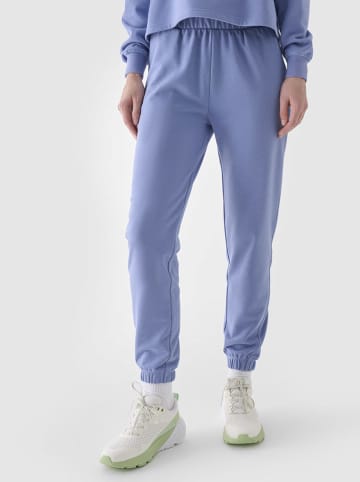 4F Sweathose in Hellblau