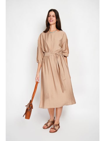William de Faye Kleid in Beige