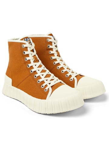 Camper Sneakers in Hellbraun