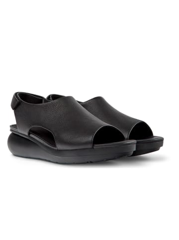 Camper Leder-Keilsandaletten in Schwarz