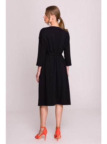 Stylove Kleid in Schwarz