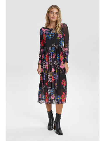 NÜMPH Kleid in Schwarz/ Bunt