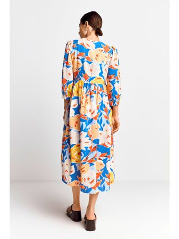 Rich & Royal Kleid in Blau/ Gelb