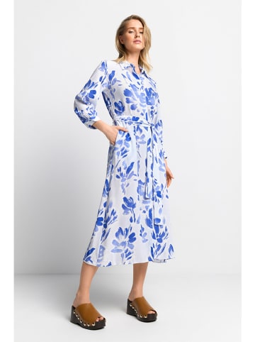 Rich & Royal Kleid in Weiß/ Blau