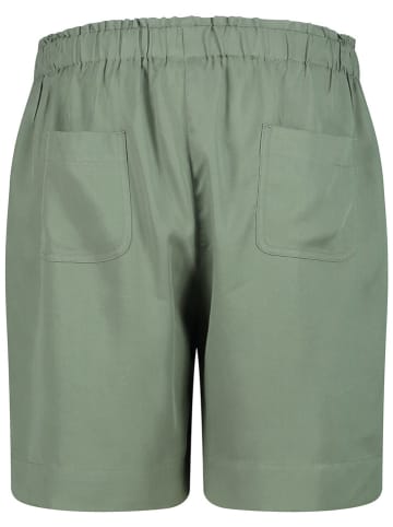 CMP Funktionsbermudas in Khaki