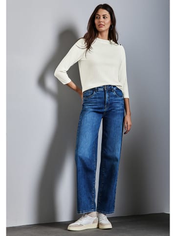 Street One Sweter w kolorze kremowym