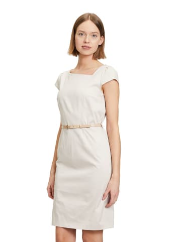 Betty Barclay Kleid in Creme