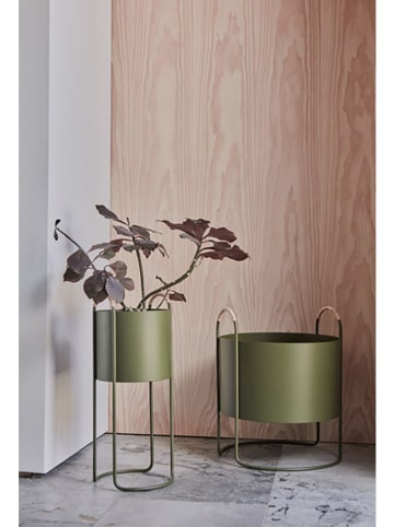 OYOY living design Pflanzenständer ''Maki'' in Oliv - (B)24 x (H)55 x (T)22 cm