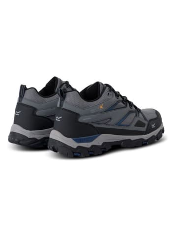 Regatta Wanderschuhe ''Holcombe III'' in Grau