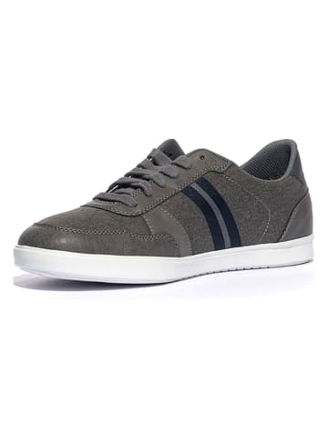 Geox Sneakers "Walee" in Grau