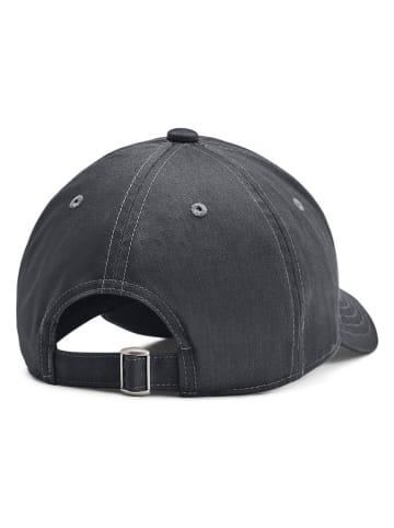 Under Armour Cap in Grau
