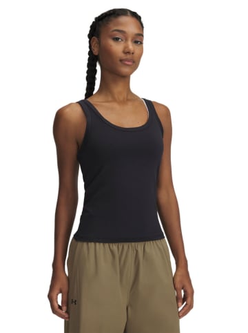 Under Armour Top in Schwarz