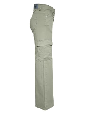 Blue Effect Cargohose in Oliv