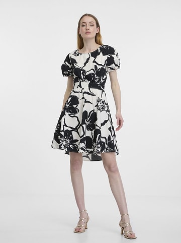 orsay Kleid in Weiß/ Schwarz