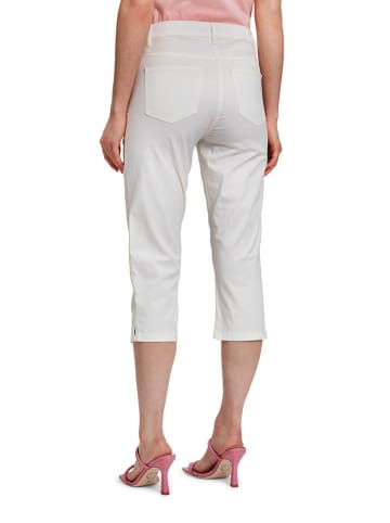 Betty Barclay Jeans-Caprihose in Weiß