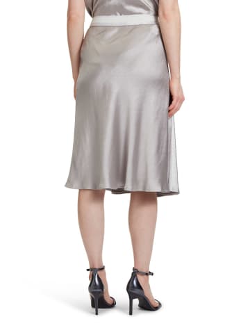 Betty Barclay Rock in Silber