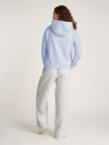 TOMMY JEANS Bluza w kolorze błękitnym