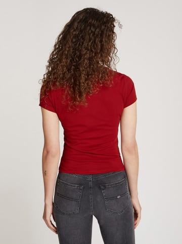 TOMMY JEANS Shirt in Bordeaux