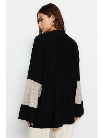 trendyol Sweter w kolorze beżowo-czarnym