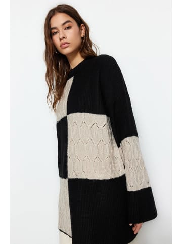 trendyol Sweter w kolorze beżowo-czarnym