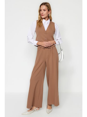 trendyol 2-delige outfit lichtbruin