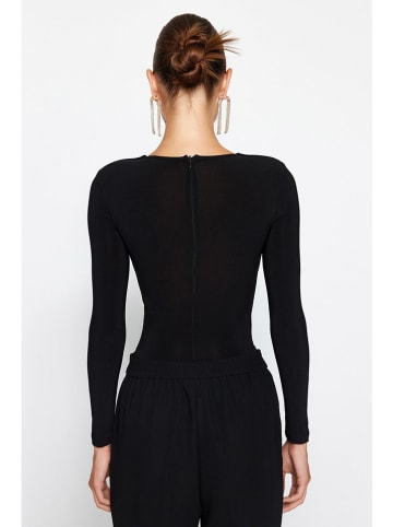 trendyol Body w kolorze czarnym
